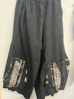 #871 Perfect Pants Black with Embellishments